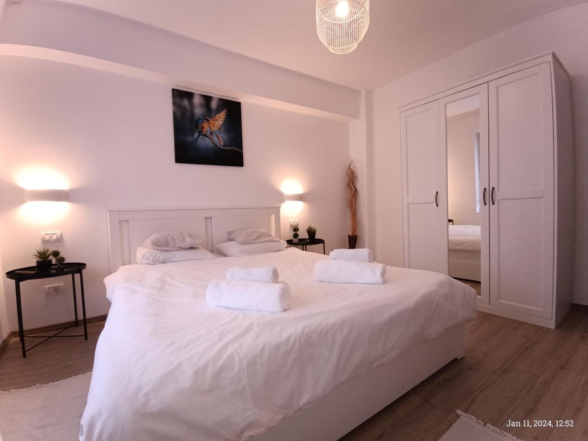 Cozy Apartment City Center Bukarest Eksteriør billede