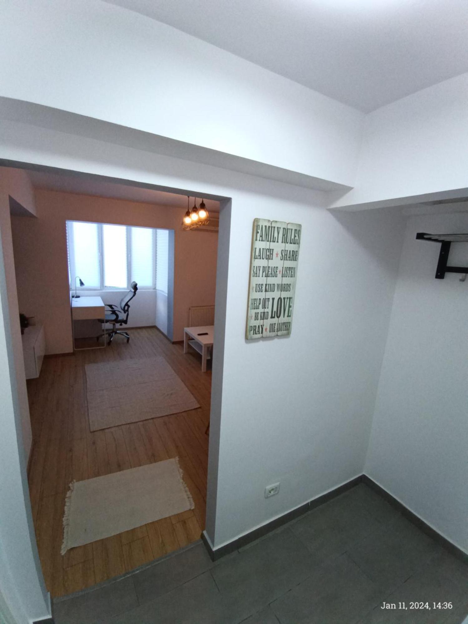 Cozy Apartment City Center Bukarest Eksteriør billede